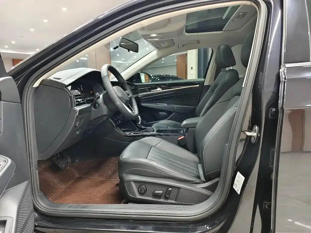 Volkswagen Passat — фото 4