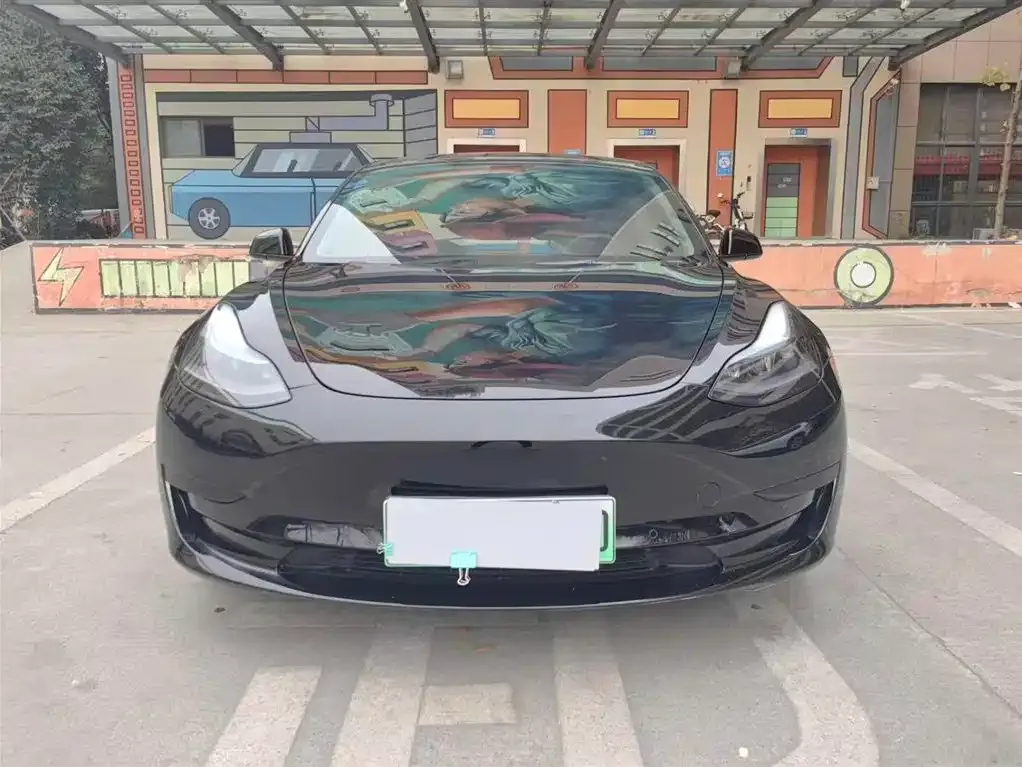 Tesla Model 3 — фото 6