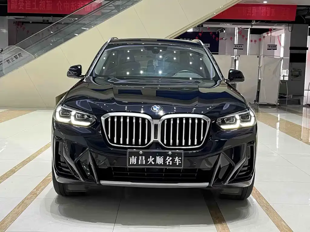 BMW X3 — фото 2