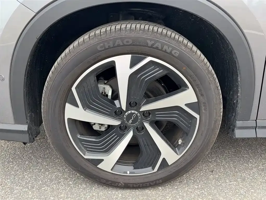 BYD Seal 05 DM-i — фото 2