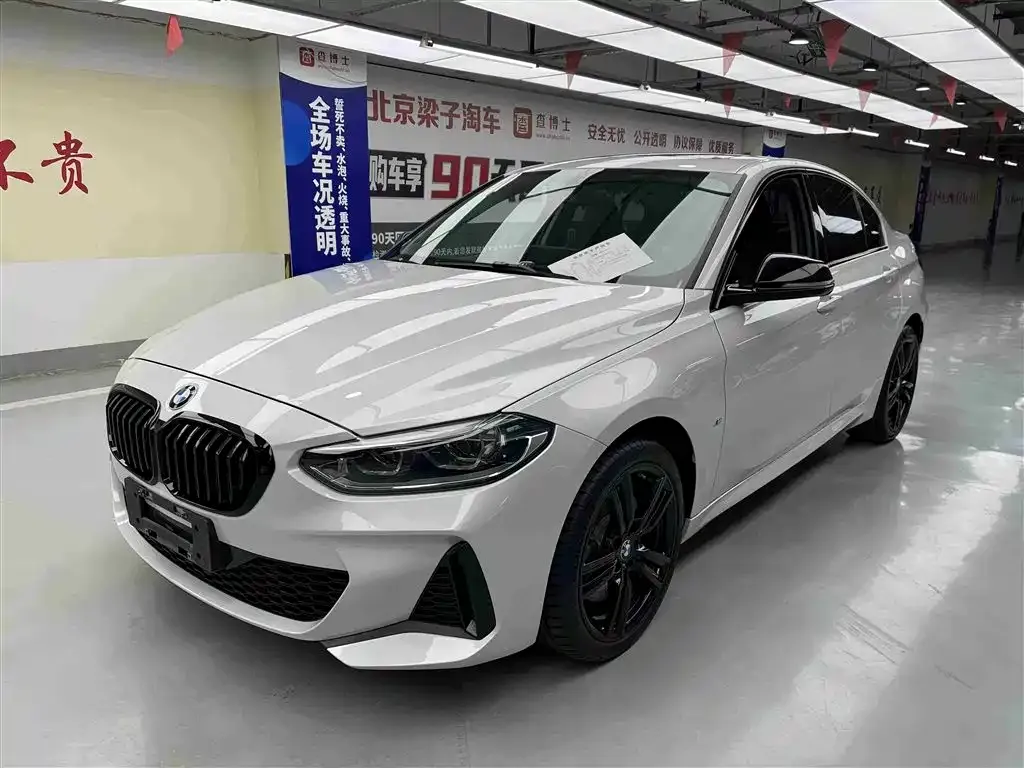 BMW 1 Series — фото 1