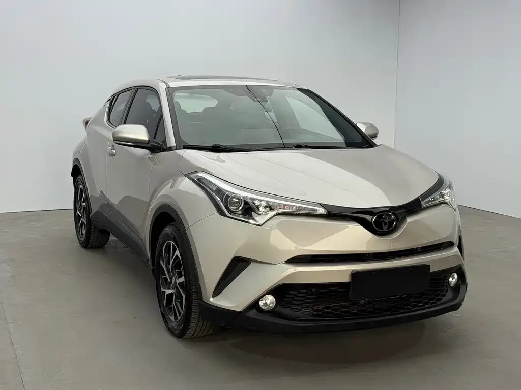 Toyota C-HR — фото 3