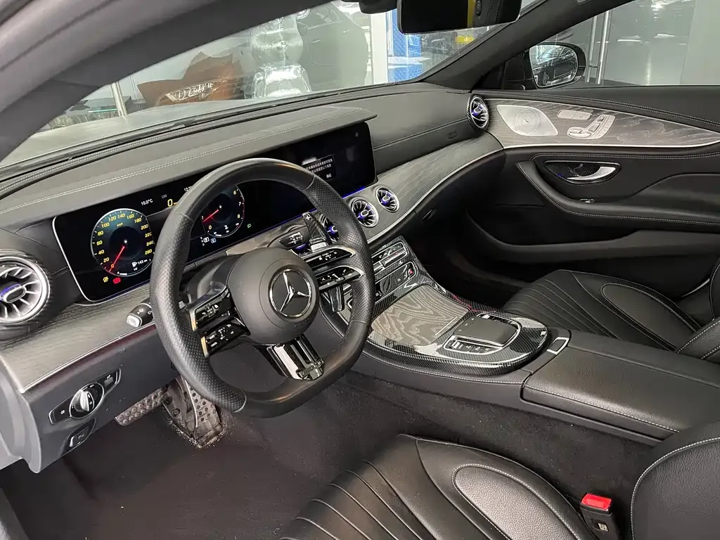 Mercedes-Benz CLS — фото 10