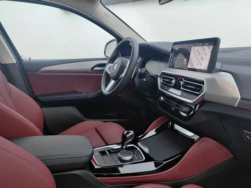 BMW X4 — фото 10