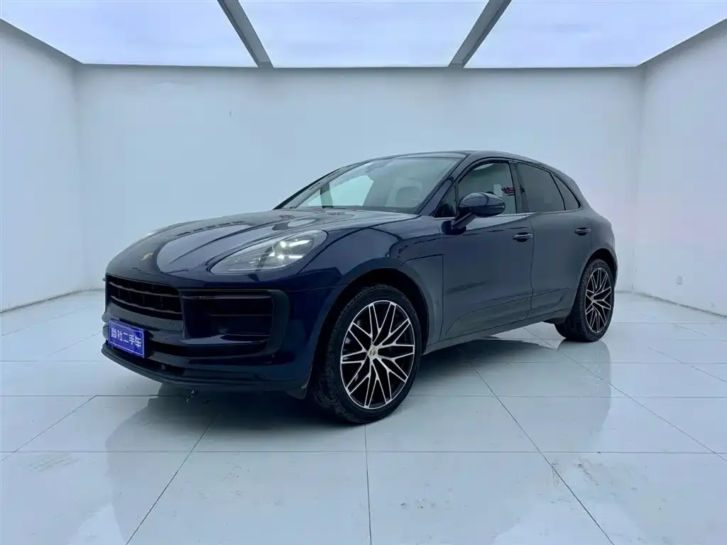 Porsche Macan — фото 1