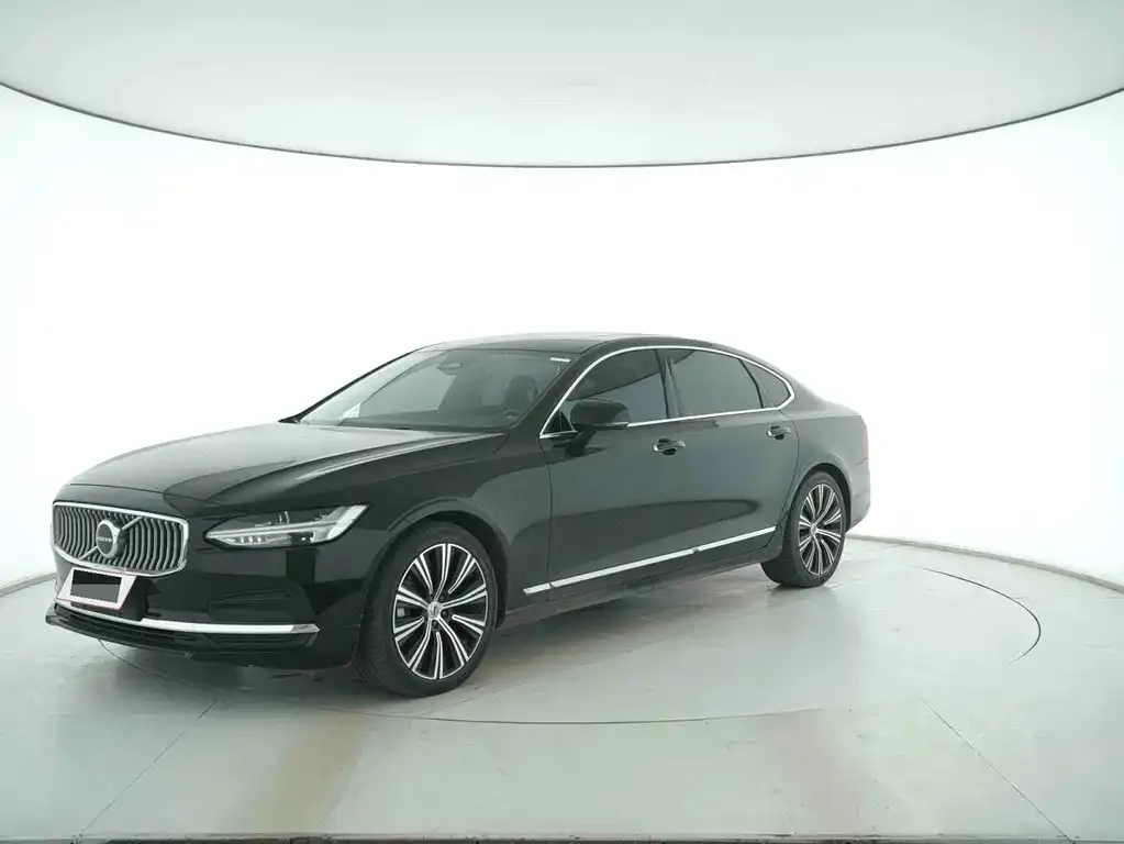 Volvo S90 — фото 1