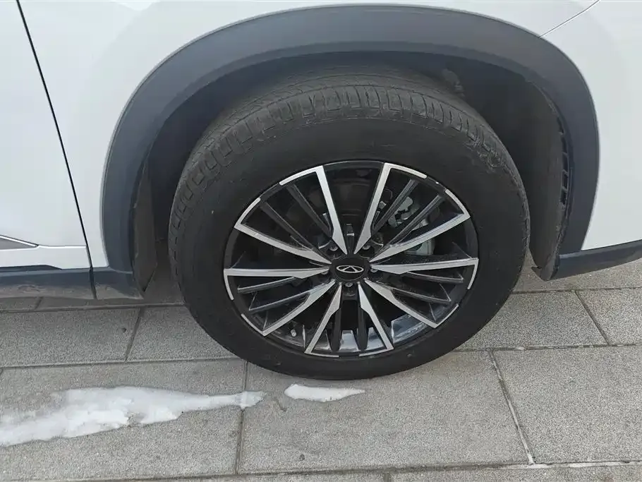 Chery Tiggo 8 PRO — фото 9
