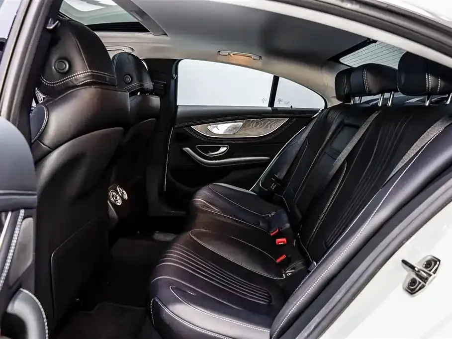 Mercedes-Benz CLS — фото 5