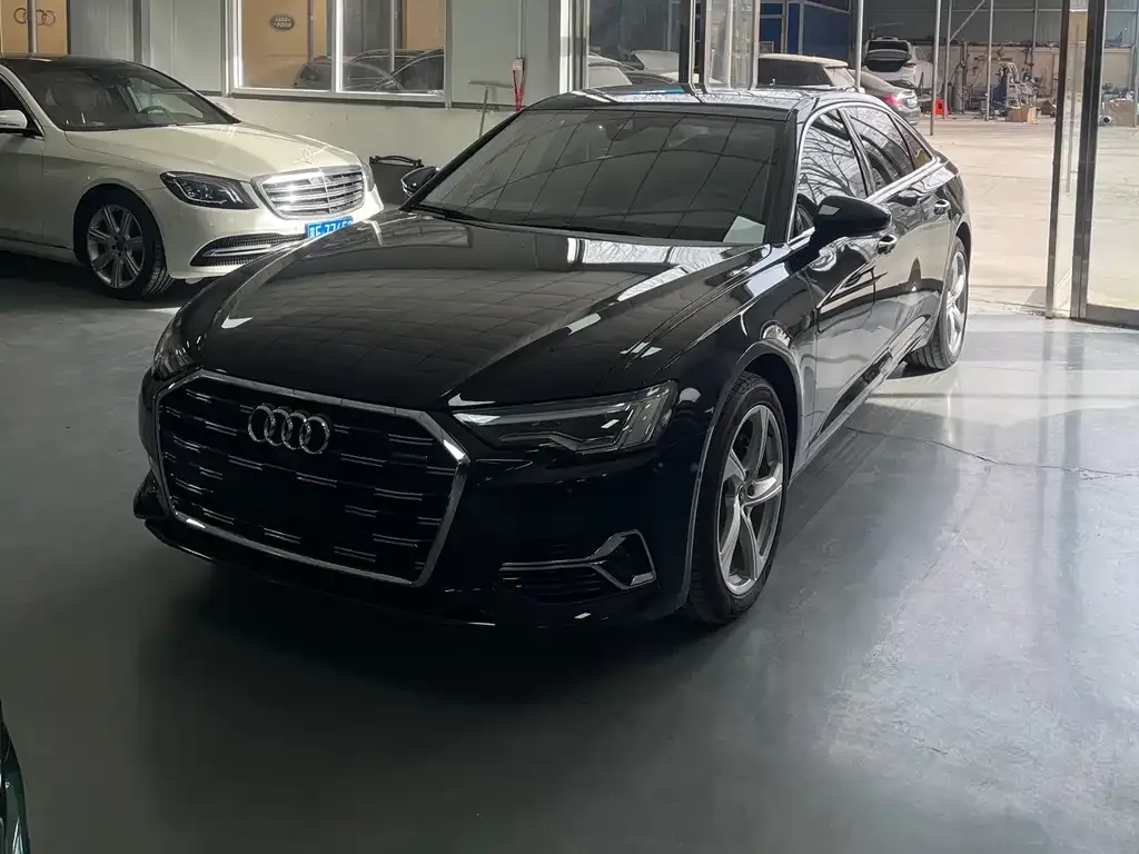 Audi A6L — фото 5