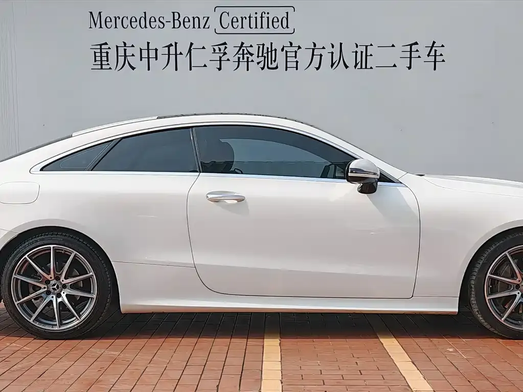 Mercedes-Benz E-Class (Import) — фото 6