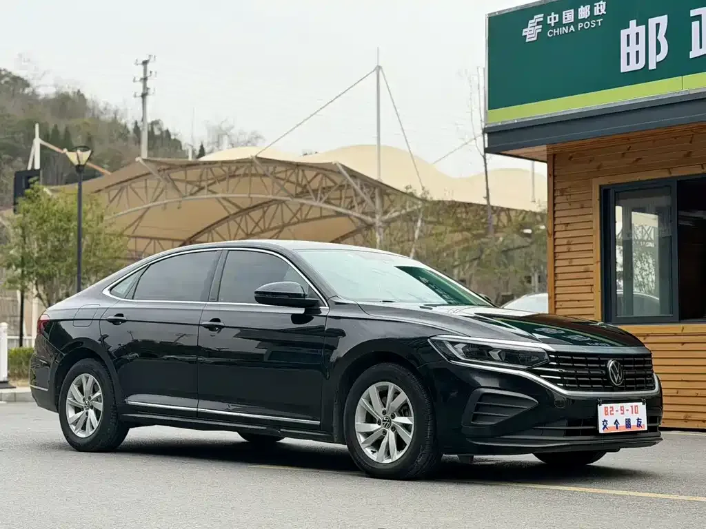 Volkswagen Passat — фото 4