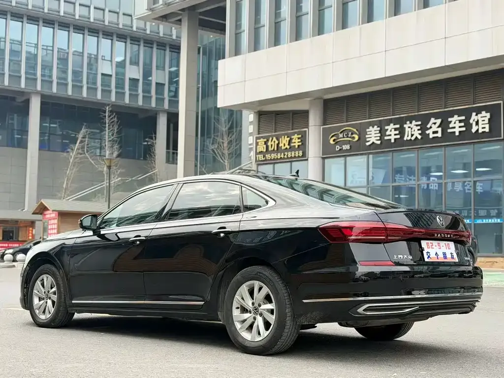 Volkswagen Passat — фото 2