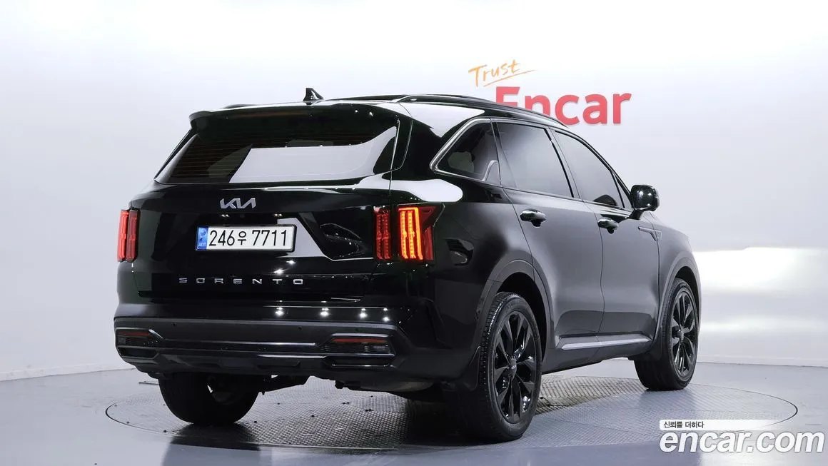 Kia Sorento — фото 7