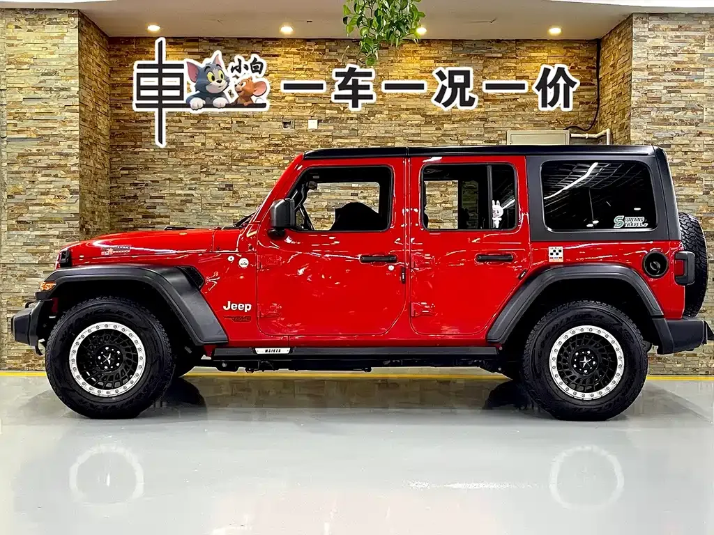 Jeep Wrangler — фото 10