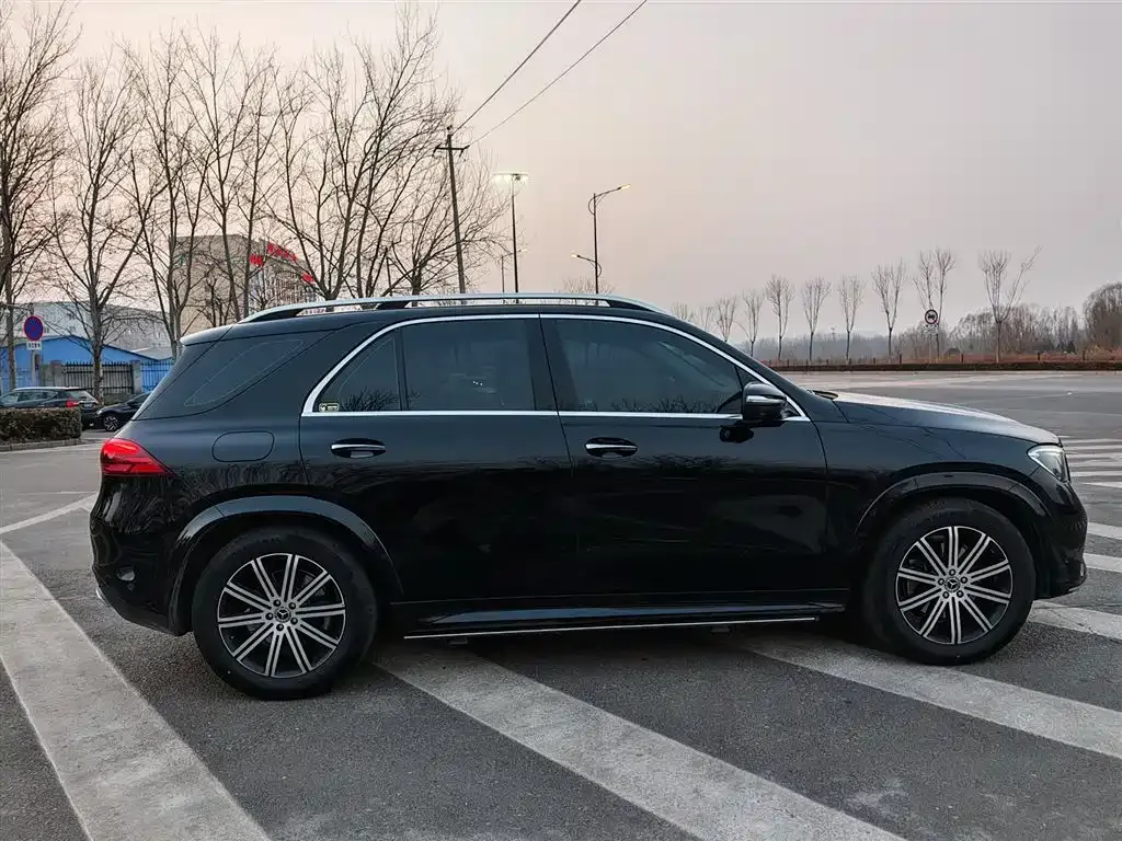 Mercedes-Benz GLE — фото 8