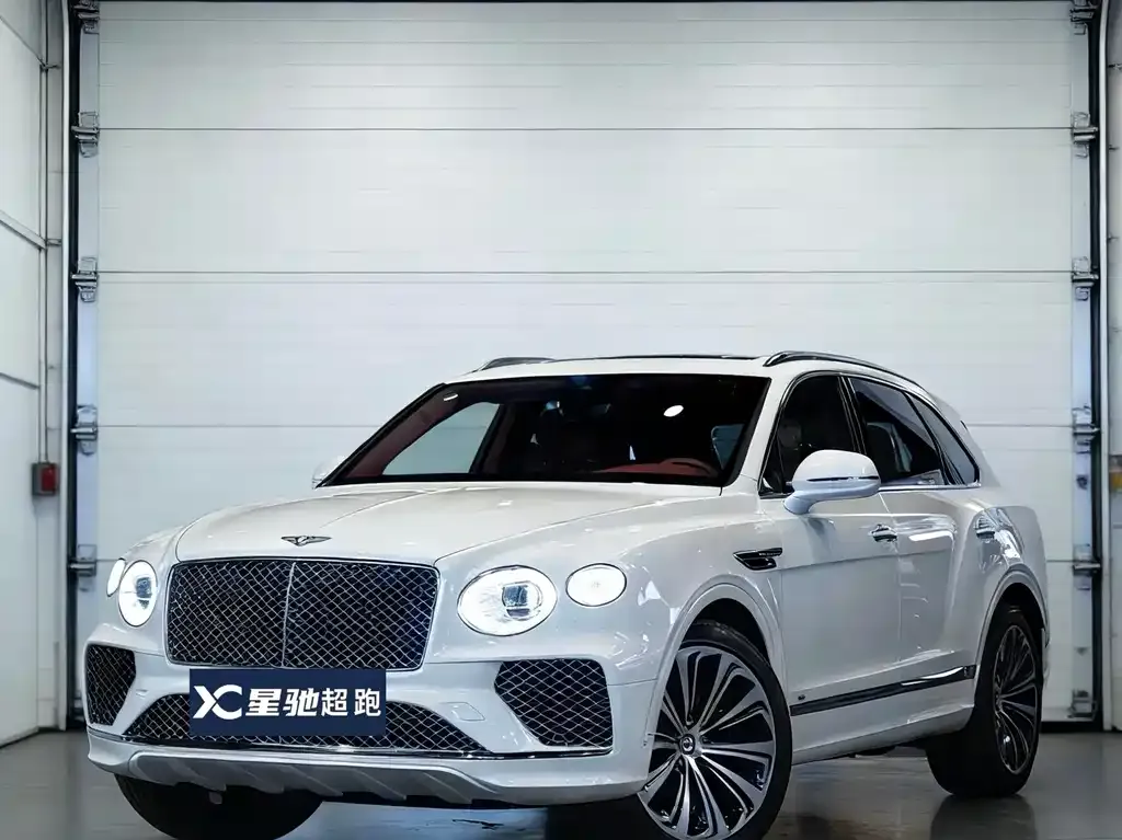 Bentley Bentayga — фото 1