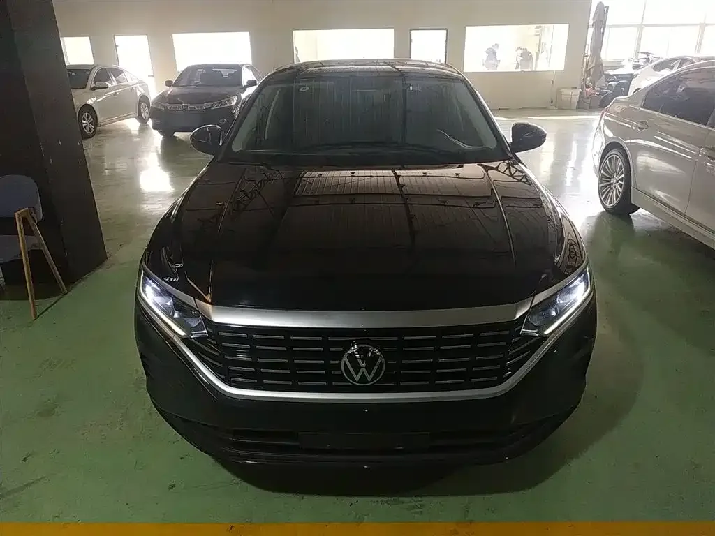 Volkswagen Passat — фото 3