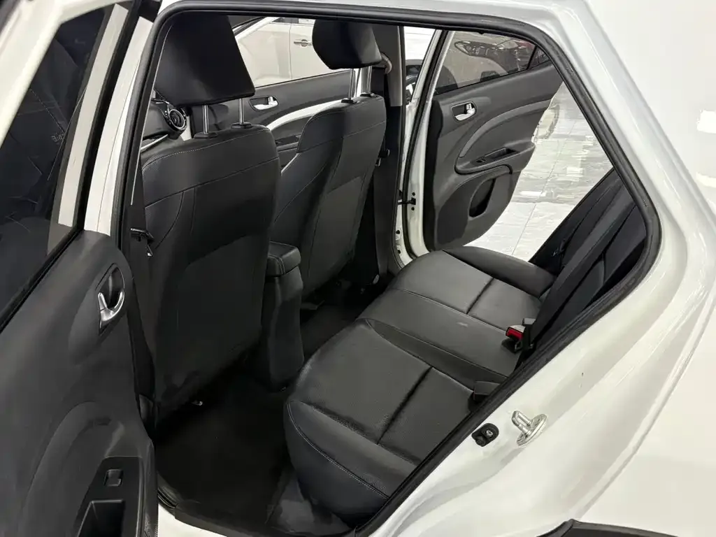 Kia KX1 — фото 2