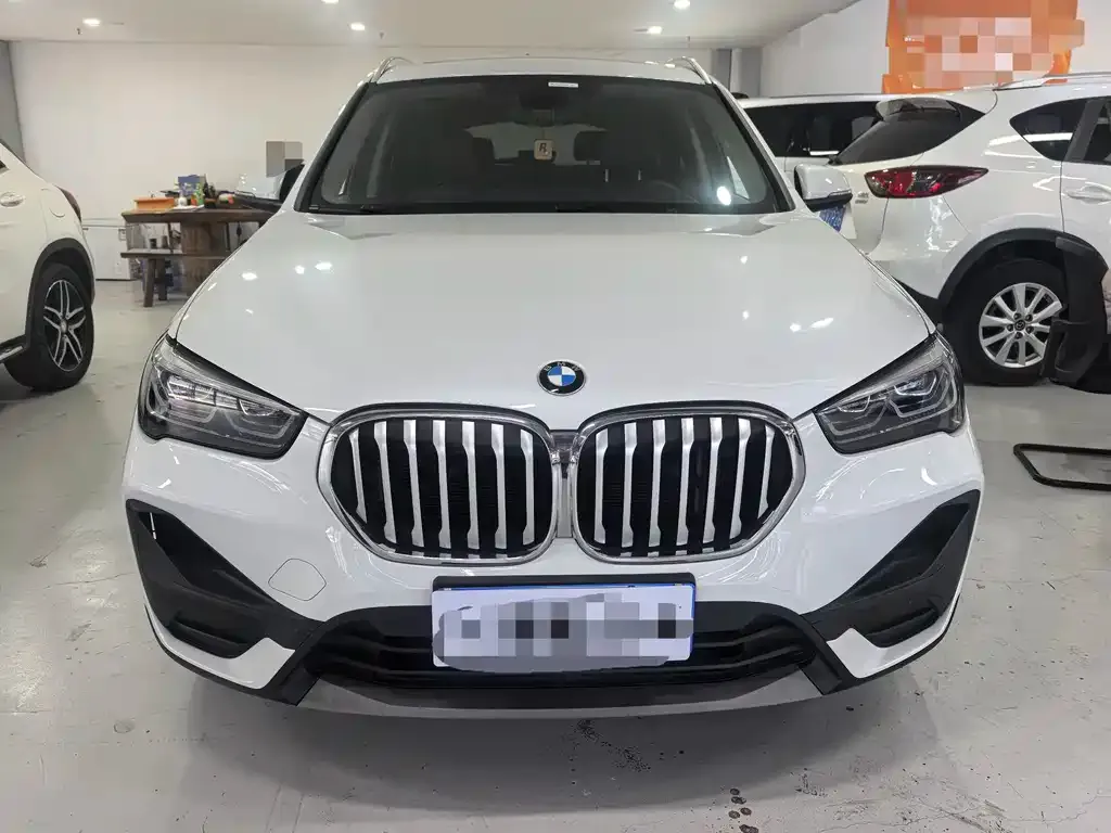 BMW X1 — фото 2