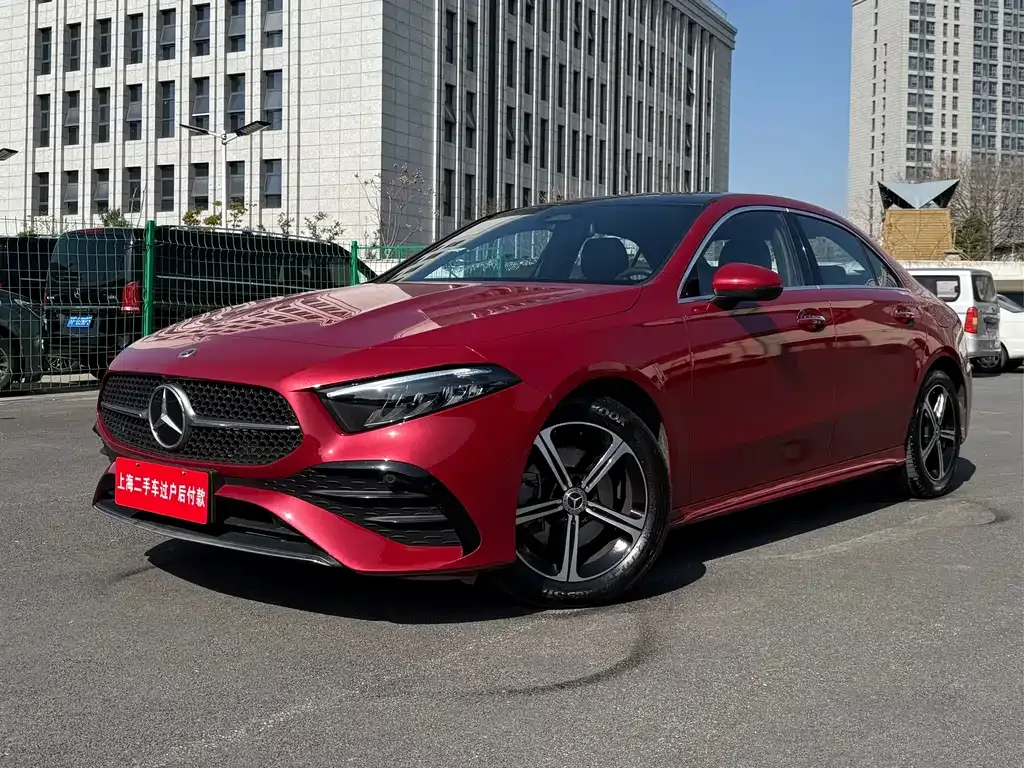 Mercedes-Benz A-Class — фото 1