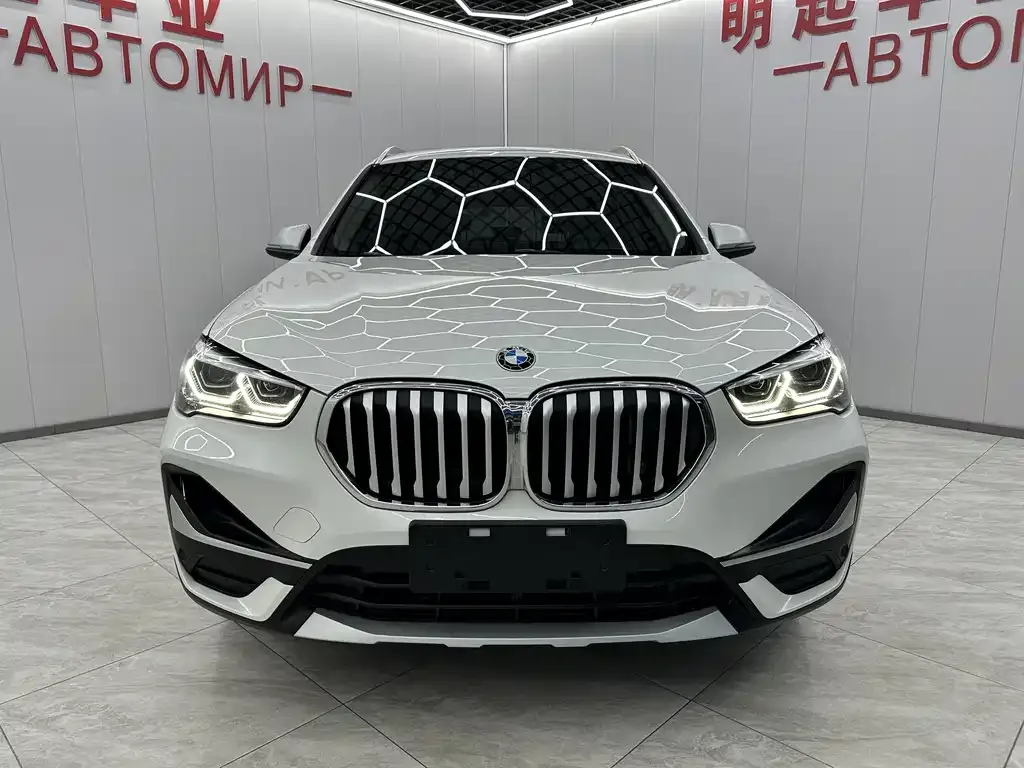 BMW X1 — фото 3