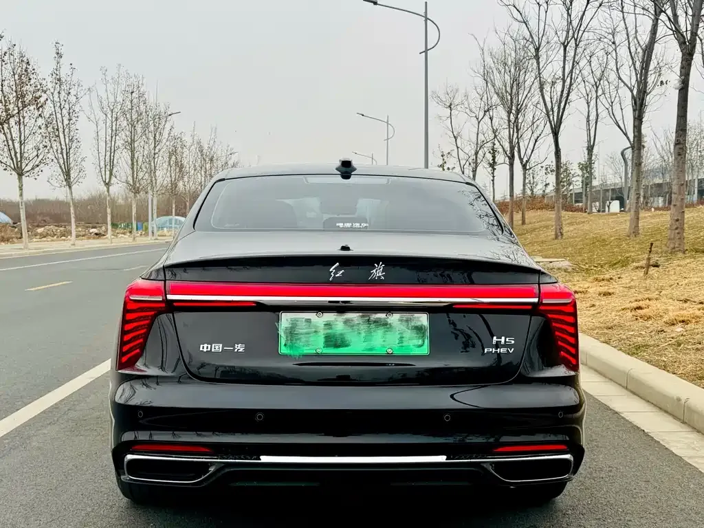 Hongqi H5 — фото 2