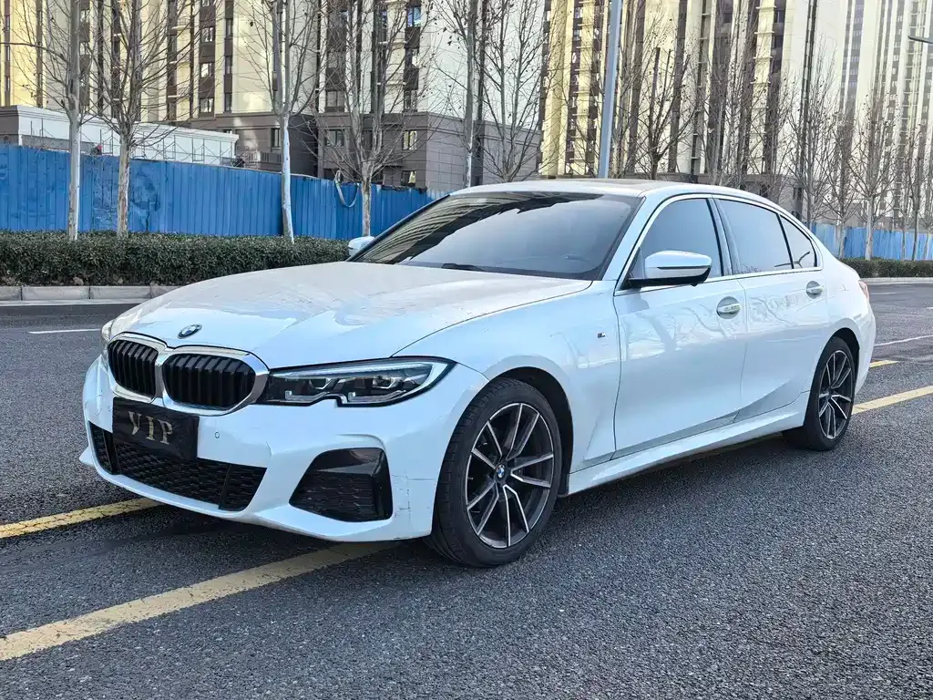 BMW 3 Series — фото 1