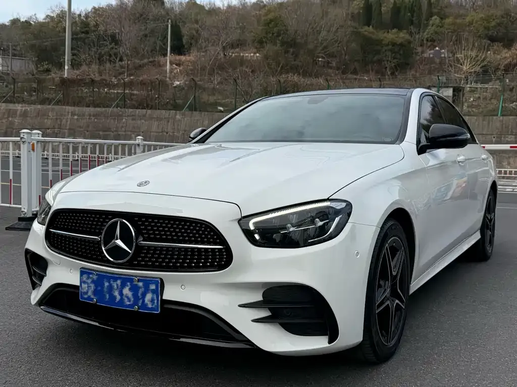 Mercedes-Benz E-Class (Import) — фото 1