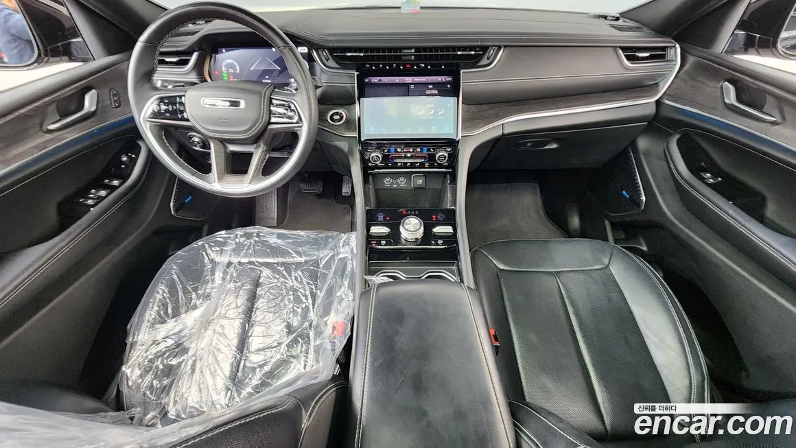 Jeep Cherokee — фото 5