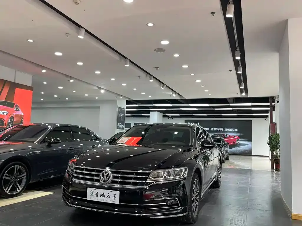 Volkswagen Phideon — фото 1