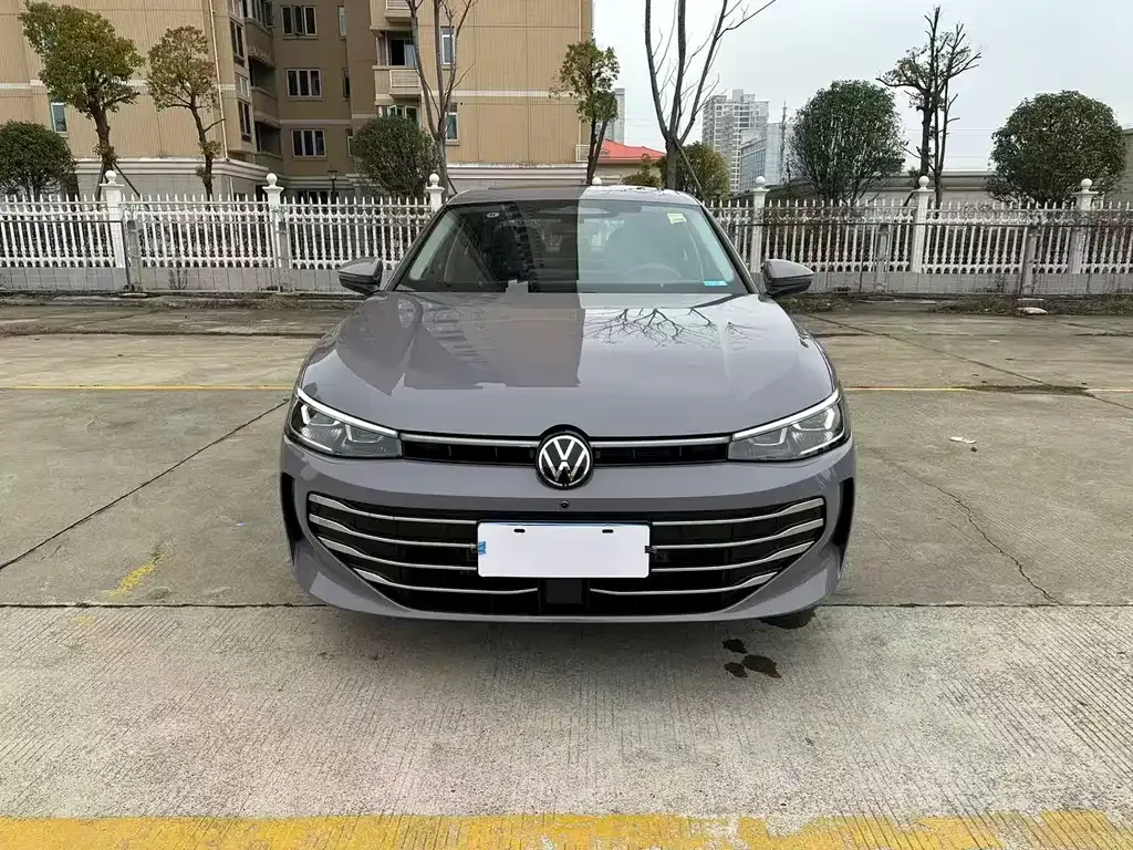Volkswagen Passat — фото 6