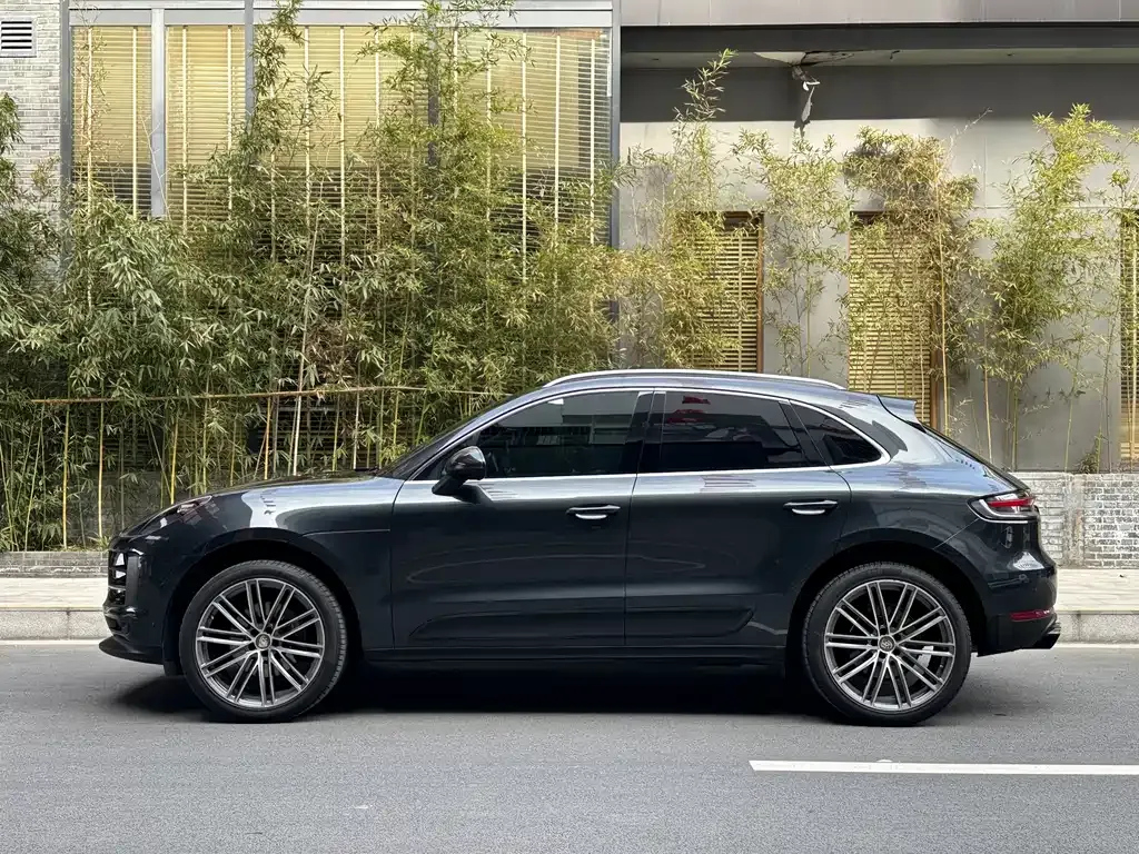 Porsche Macan — фото 7