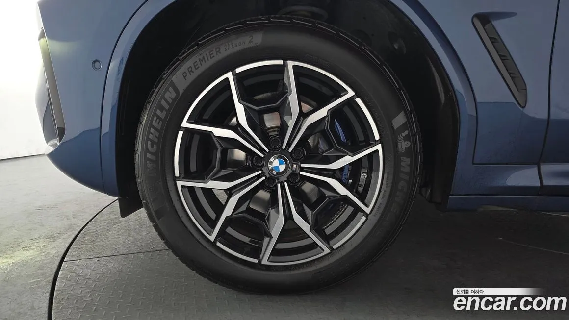 BMW X4 — фото 10