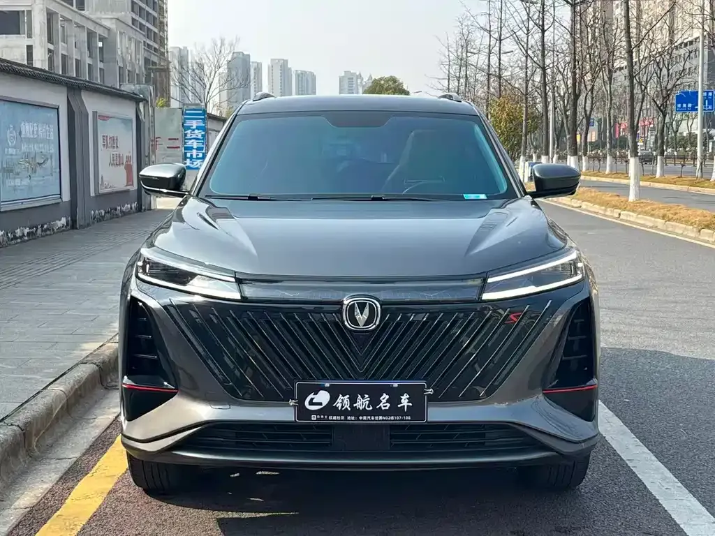 Changan CS75PLUS — фото 1