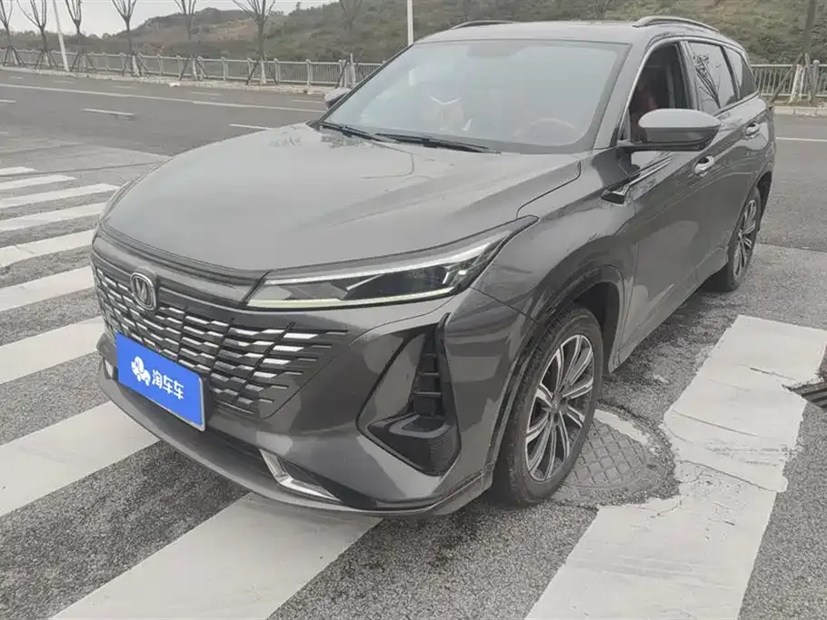 Changan CS75PLUS — фото 1