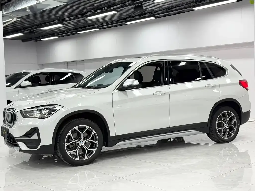 BMW X1 — фото 4