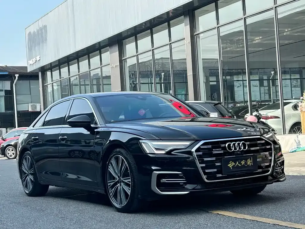 Audi A6L — фото 9
