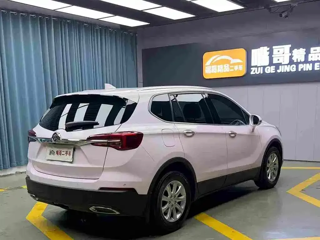 Buick Envision Plus — фото 9