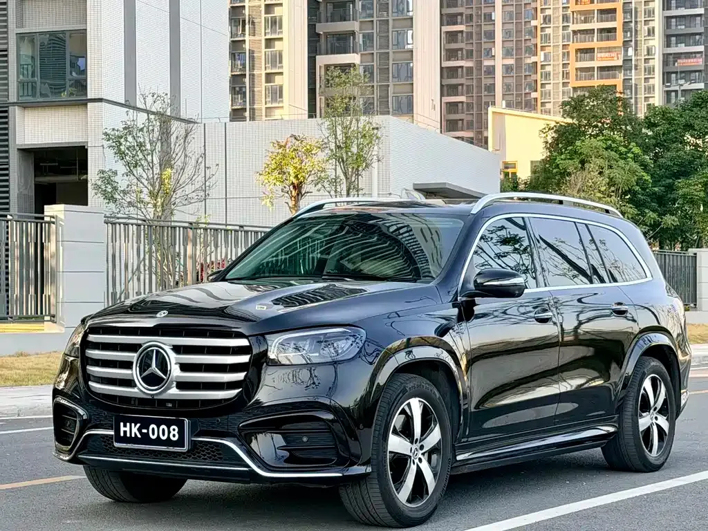Mercedes-Benz GLS — фото 1