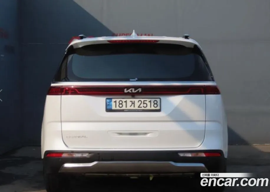 Kia Carnival — фото 2