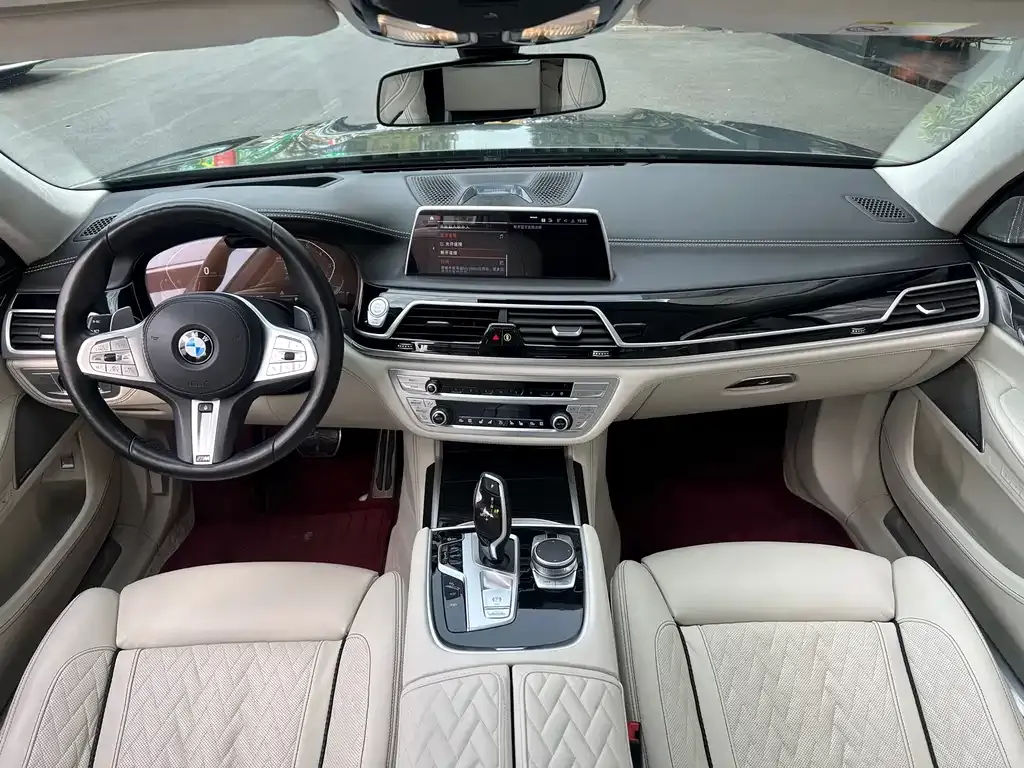 BMW 7 Series — фото 2