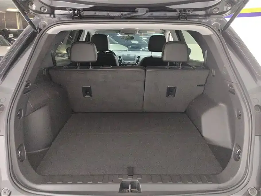 Chevrolet Equinox — фото 10