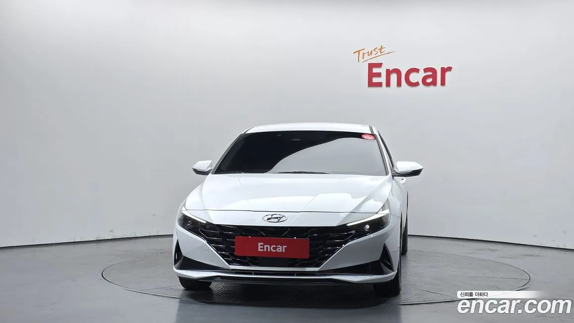 Hyundai AVANTE — фото 2