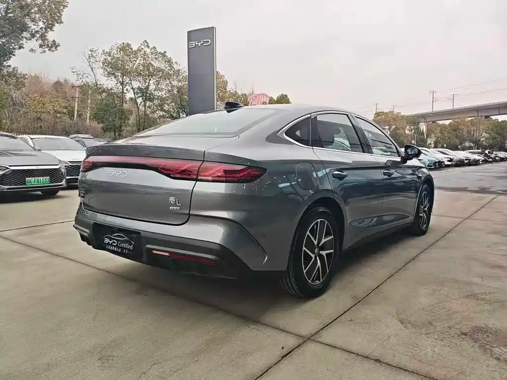 BYD Qin L — фото 4