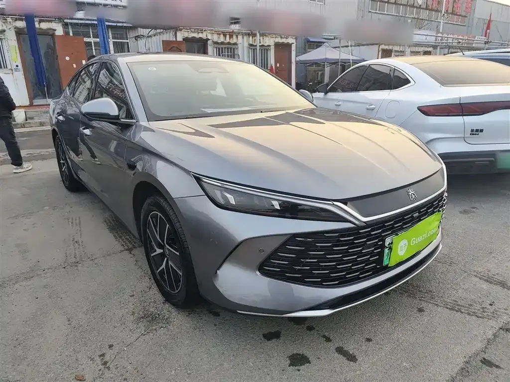 BYD Qin L — фото 9