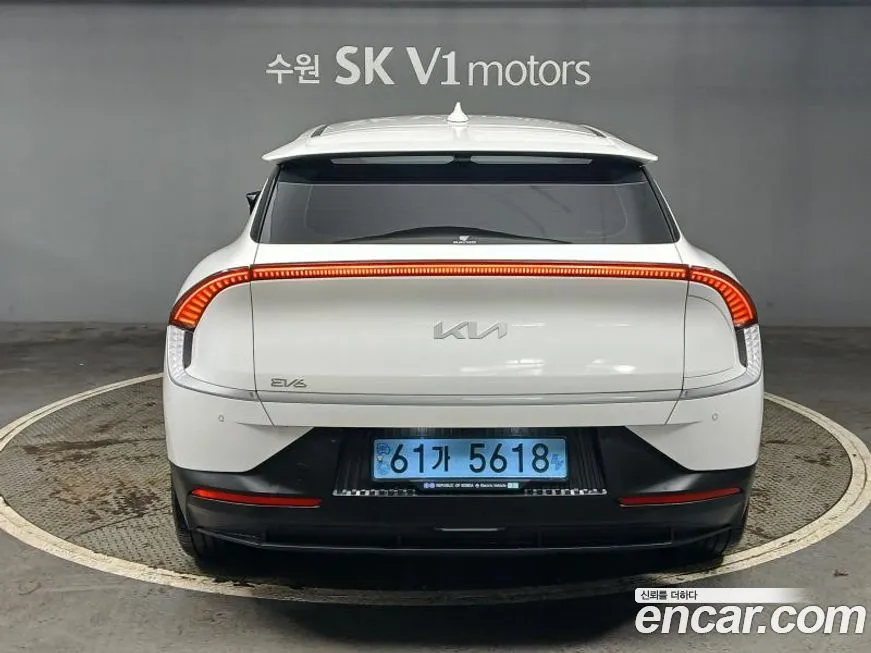 Kia EV6 — фото 5