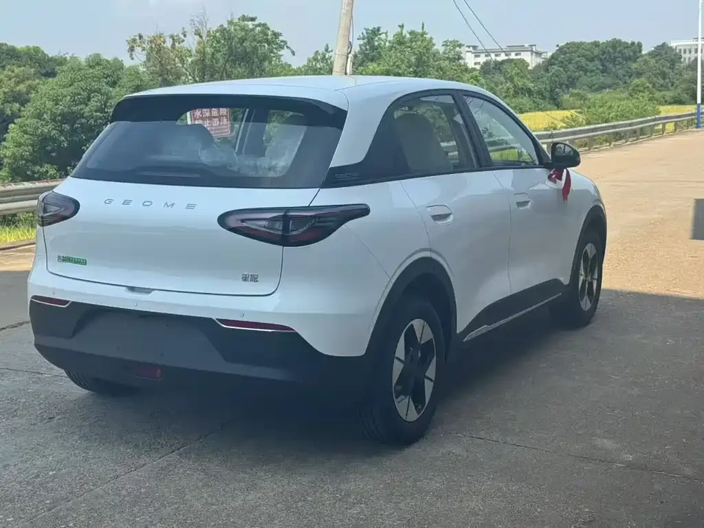 Geely Starburst — фото 4
