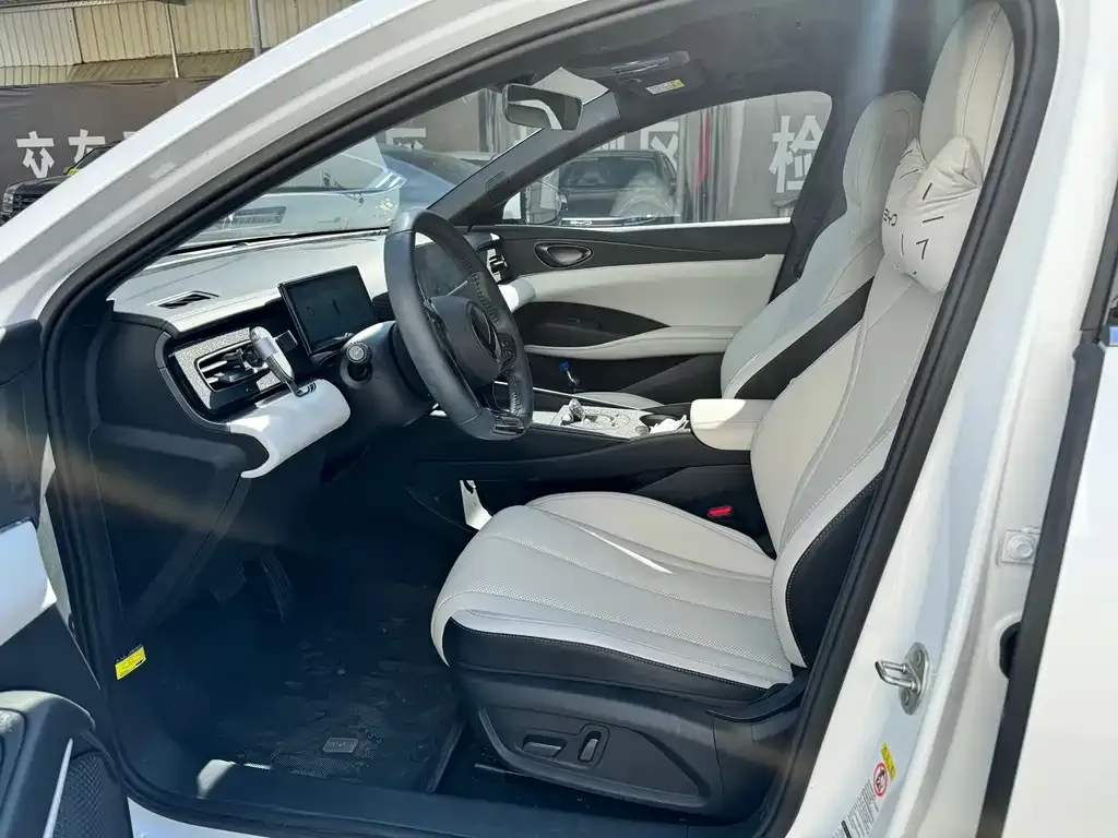 BYD Seal 06 — фото 10