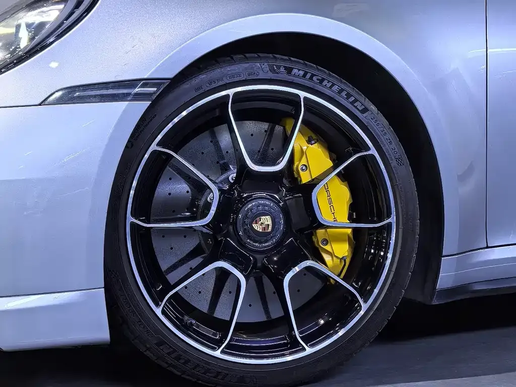 Porsche 911 — фото 7