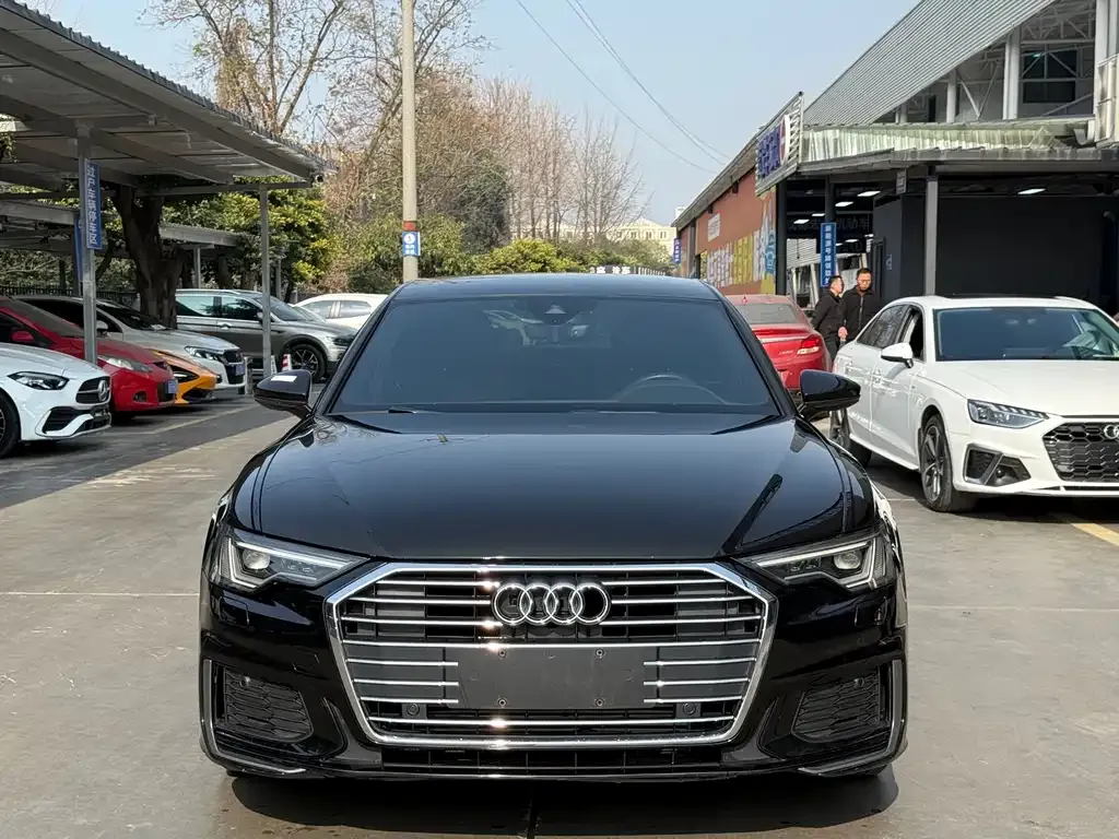 Audi A6L — фото 2
